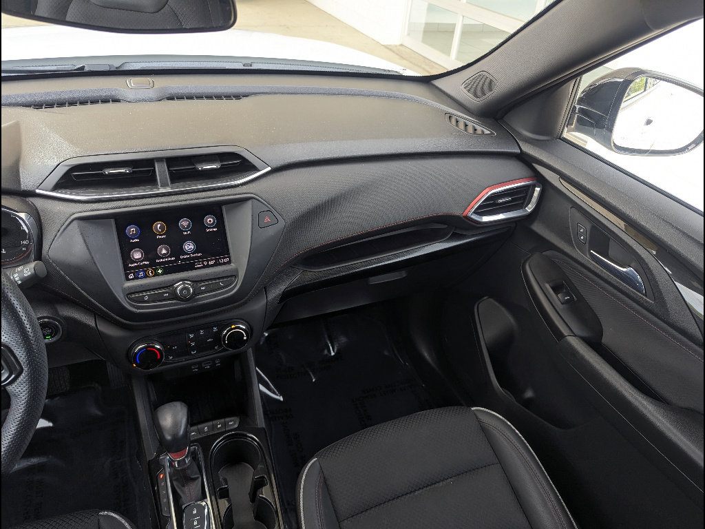 Used 2022 Chevrolet TrailBlazer RS AWD/4WD image 25