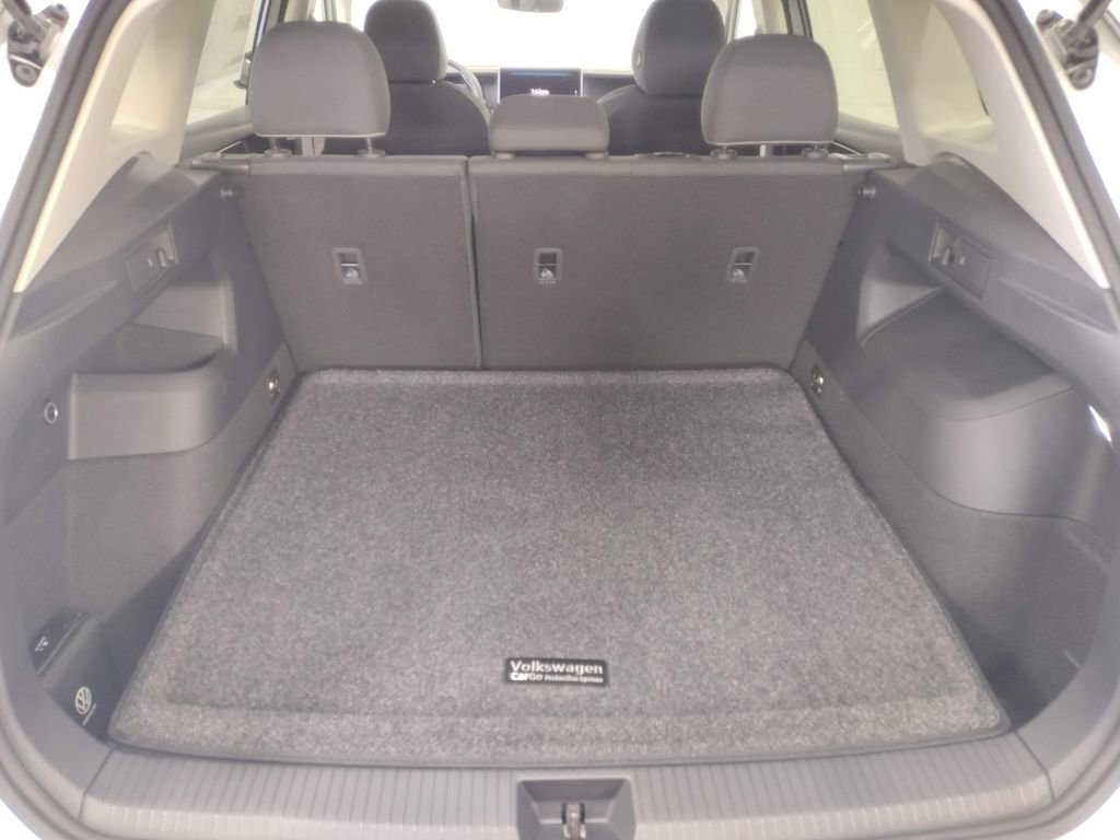 New 2026 Volkswagen Tiguan S image 15