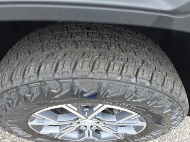 Used 2026 GMC Acadia AT4 w/ Super Cruise Package AWD/4WD image 45
