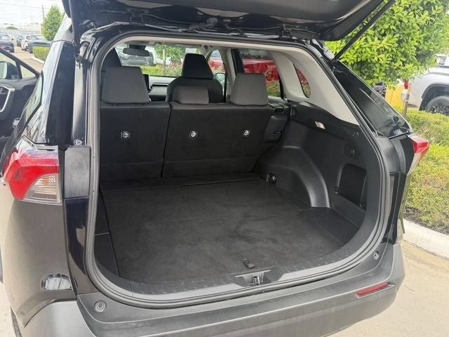 Used 2023 Toyota RAV4 XLE AWD/4WD image 22