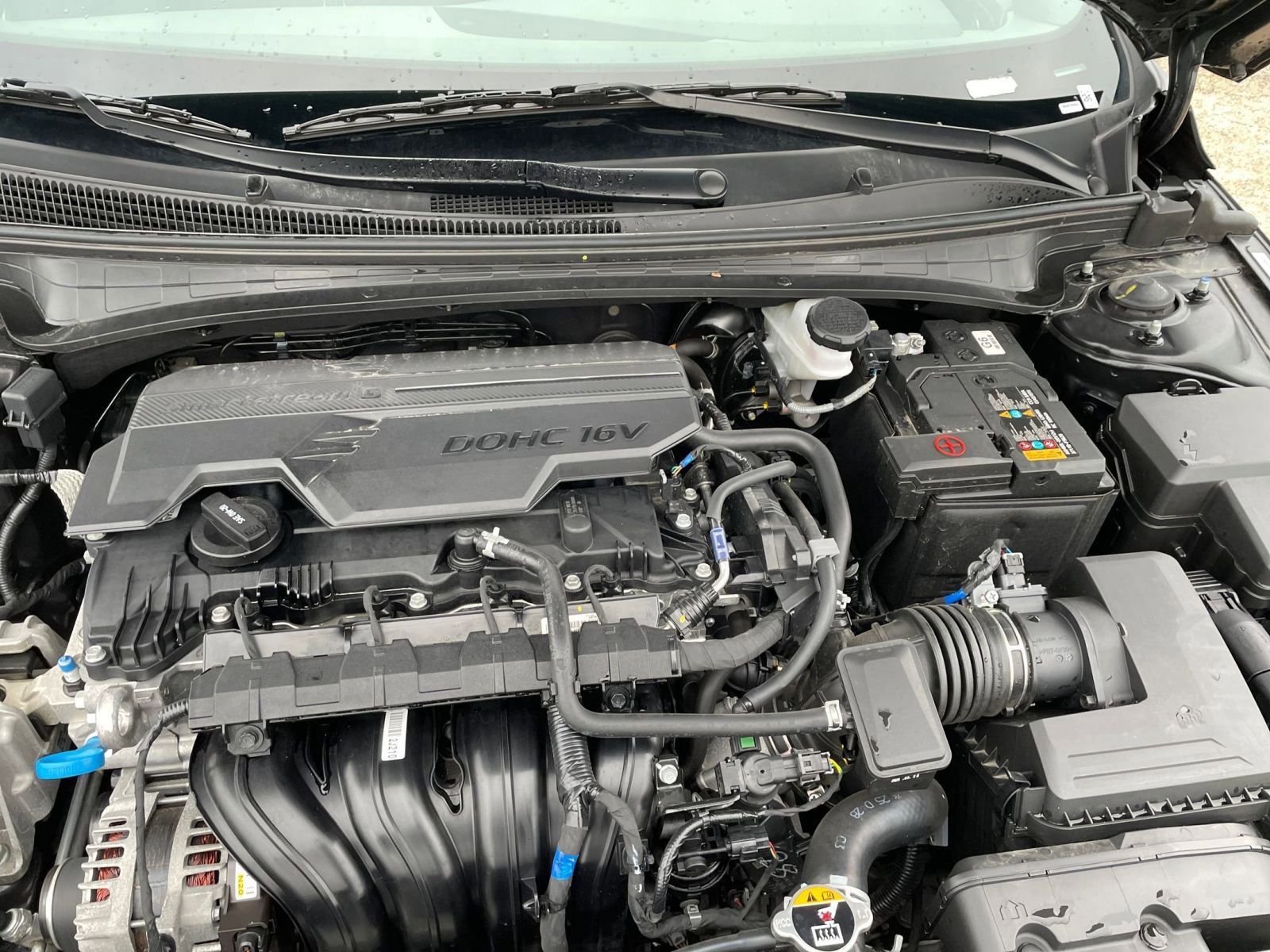 Used 2025 Hyundai Elantra SEL image 33