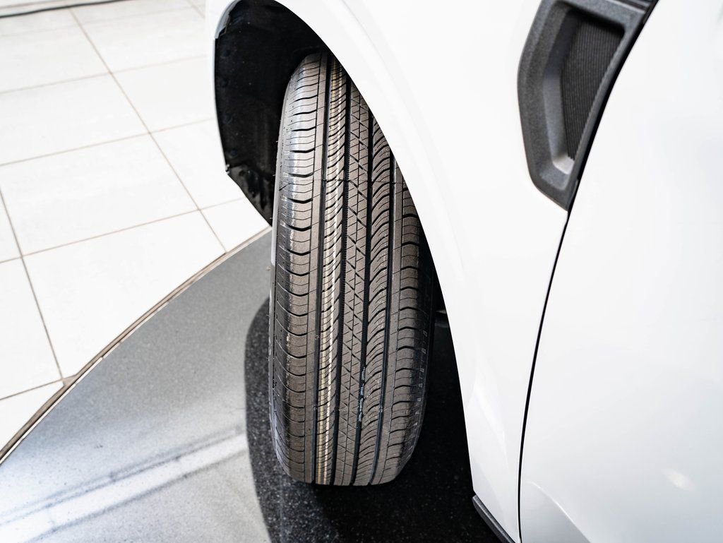 Used 2024 Ford Maverick XL image 45