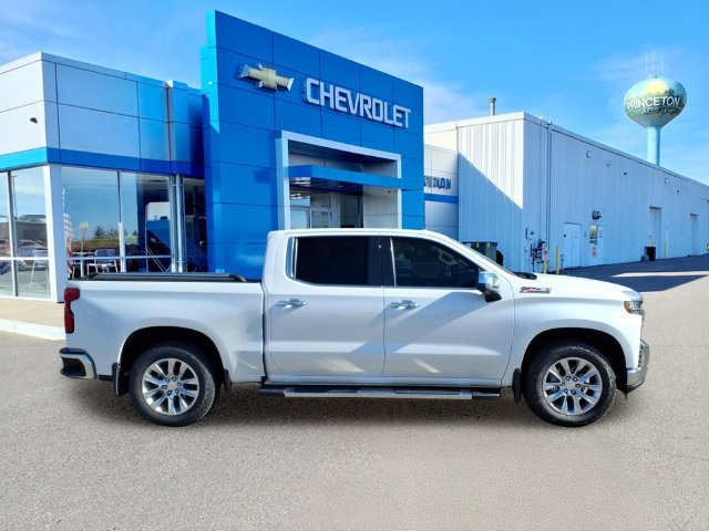Used 2019 Chevrolet Silverado 1500 LTZ w/ LTZ Premium Package AWD/4WD image 2