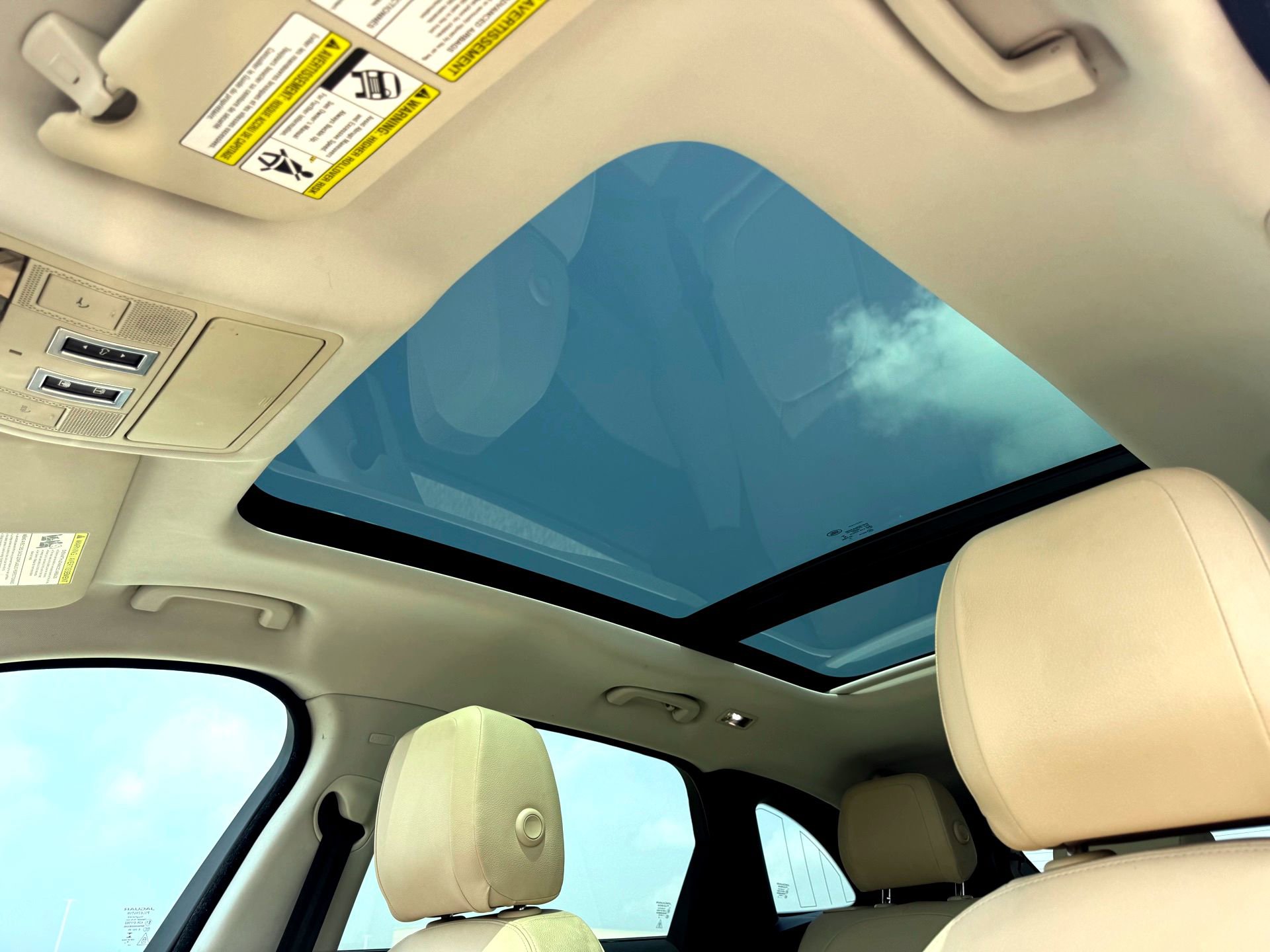 Used 2018 Jaguar F-PACE Premium AWD/4WD image 14