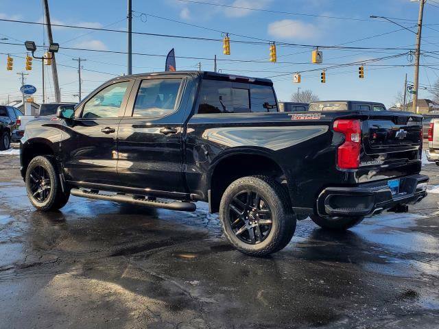 Used 2022 Chevrolet Silverado 1500 LT Trail Boss w/ Convenience Package II AWD/4WD image 5
