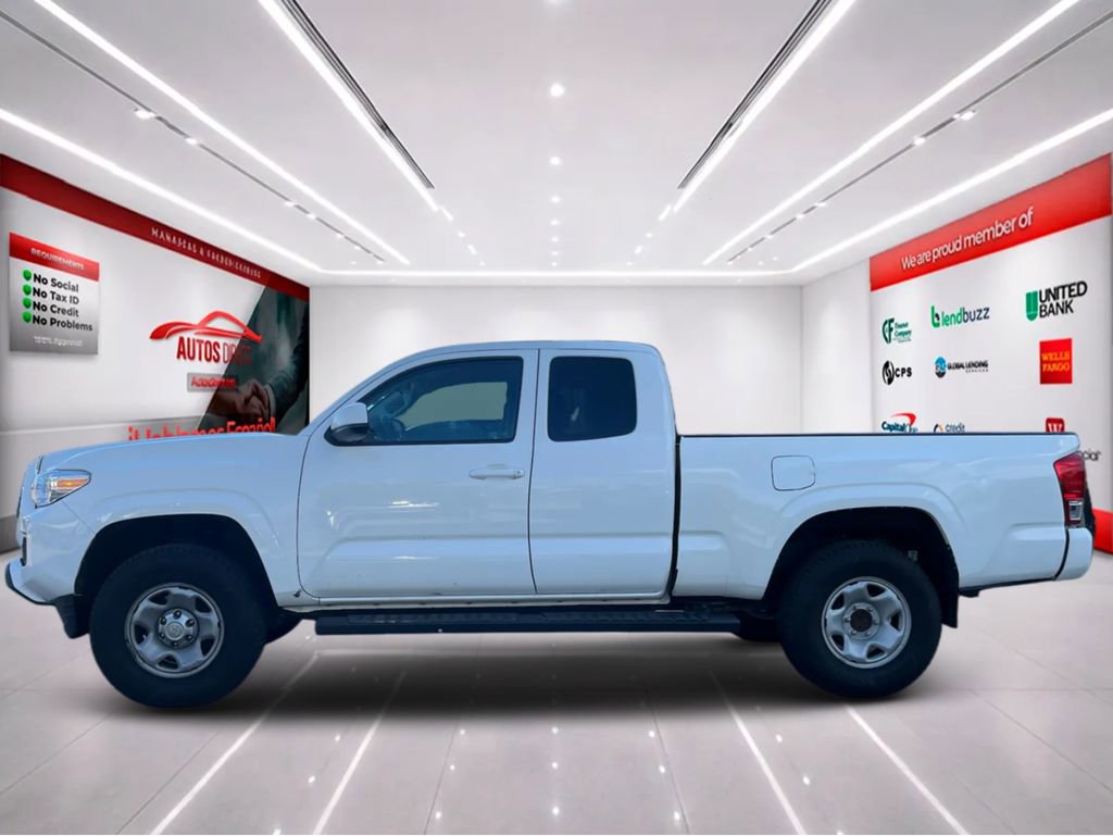 Used 2021 Toyota Tacoma SR RWD image 5