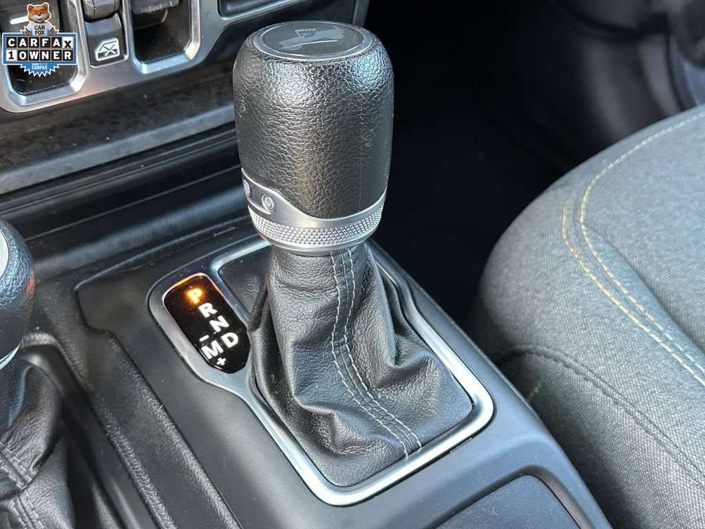 Used 2024 Jeep Wrangler Unlimited w/ Convenience Group AWD/4WD image 29