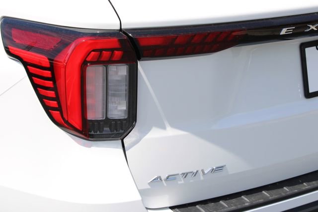 New 2026 Ford Explorer Active w/ Active Comfort Package RWD image 22