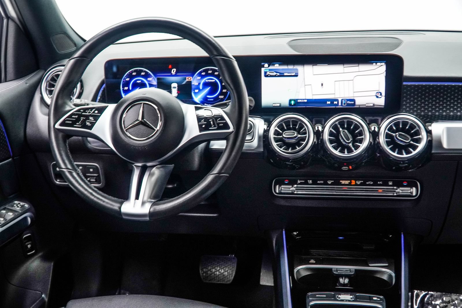 Used 2024 Mercedes-Benz EQB 350 4MATIC SUV w/ Winter Package image 18