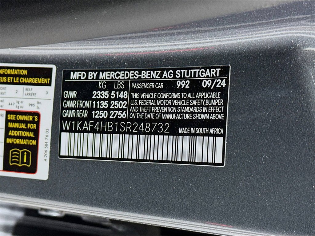 Used 2025 Mercedes-Benz C 300 4MATIC Sedan image 33