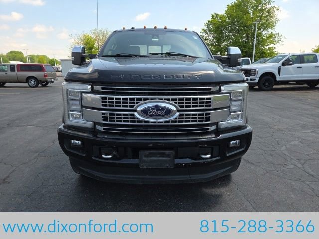 Used 2018 Ford F250 Platinum w/ Platinum Ultimate Package AWD/4WD image 2