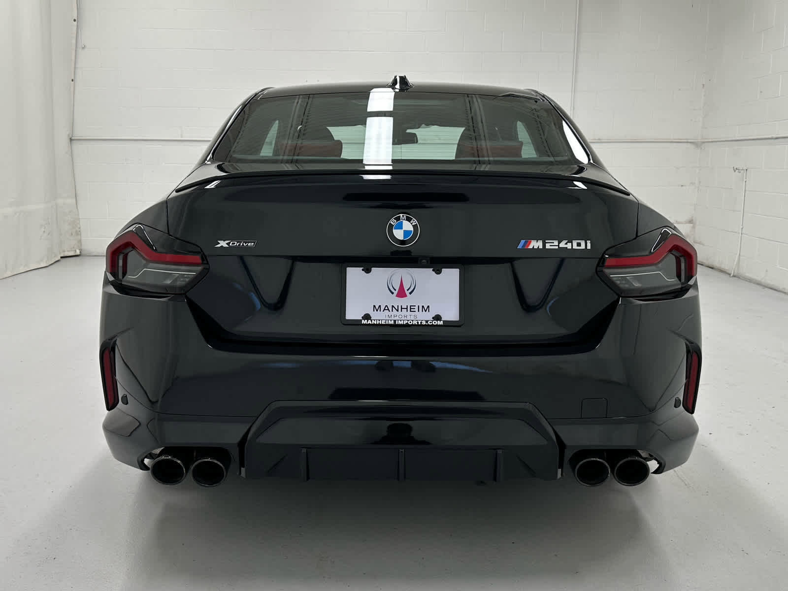 Used 2025 BMW M240i xDrive Coupe AWD/4WD image 7