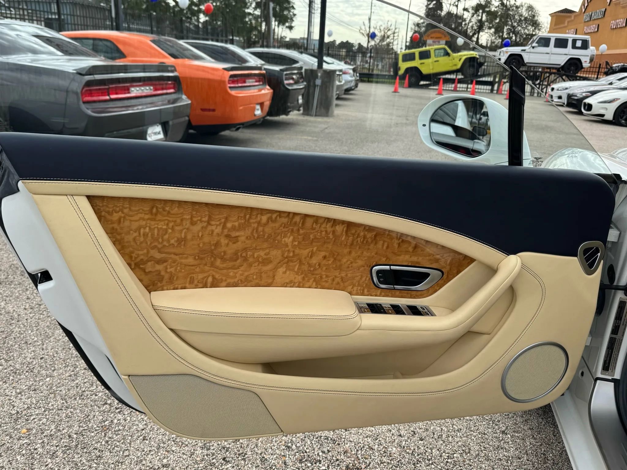 Used 2013 Bentley Continental GT w/ Touring Specification Pkg image 18