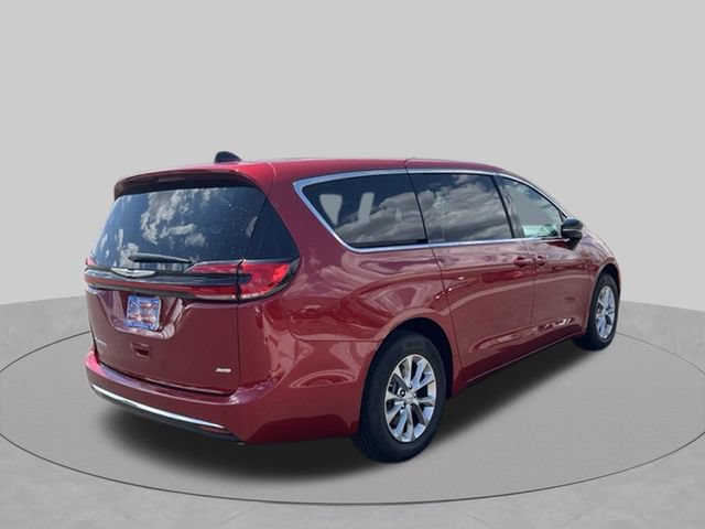 New 2026 Chrysler Pacifica Select AWD/4WD image 6