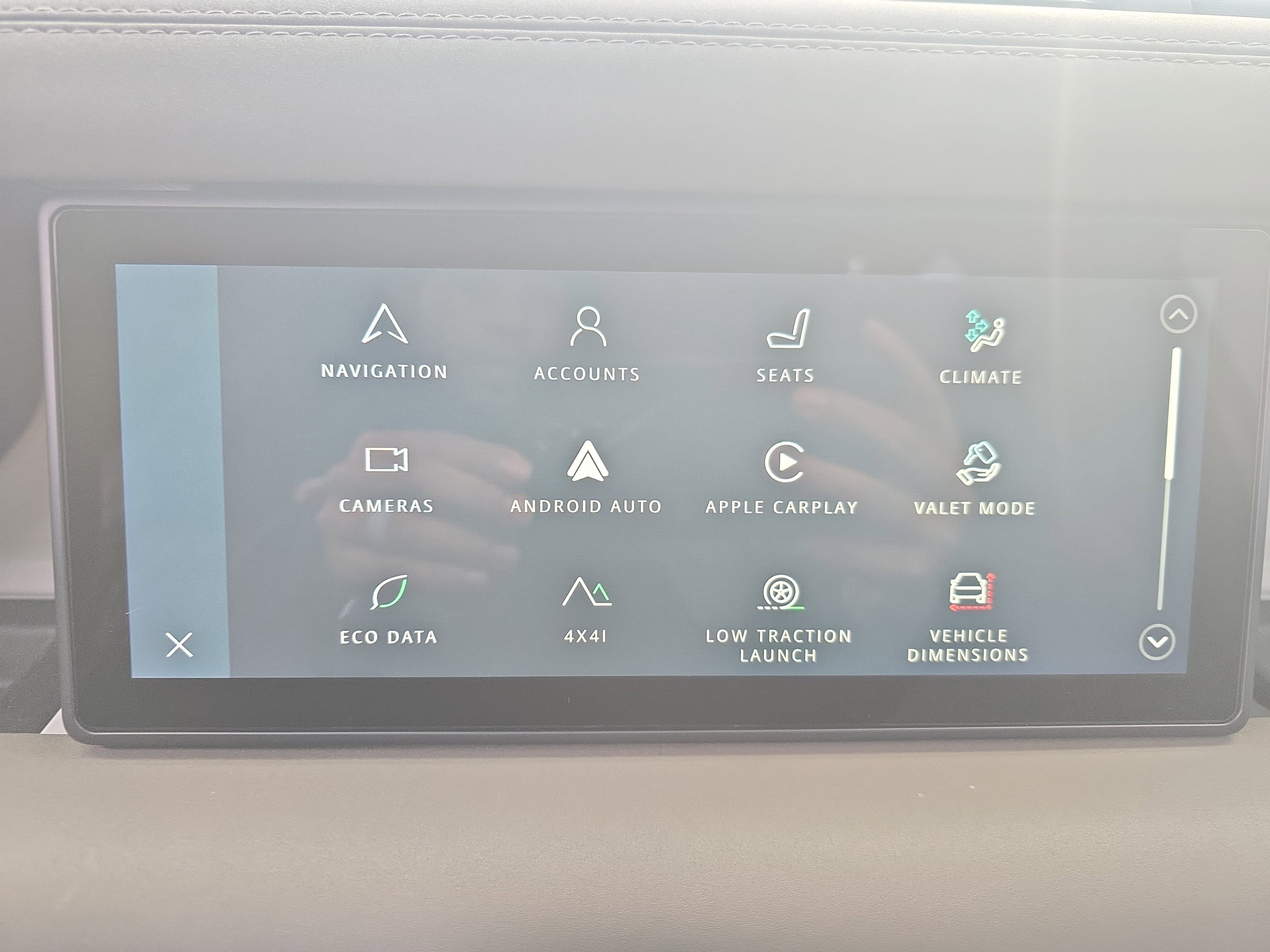 Used 2021 Land Rover Defender 90 S image 19