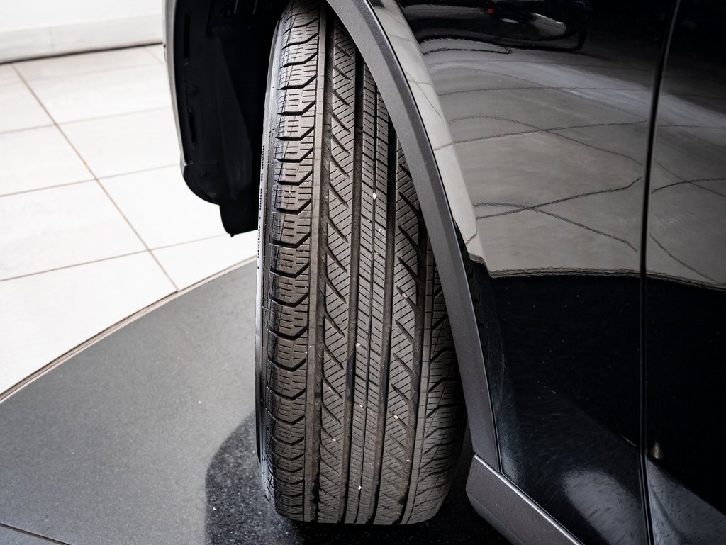 Certified 2025 Mercedes-Benz GLC 300 4MATIC image 37