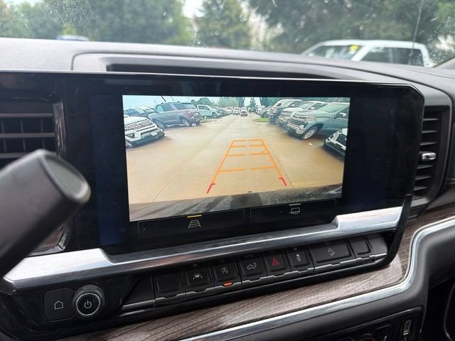 Used 2023 Chevrolet Silverado 1500 LT AWD/4WD image 26