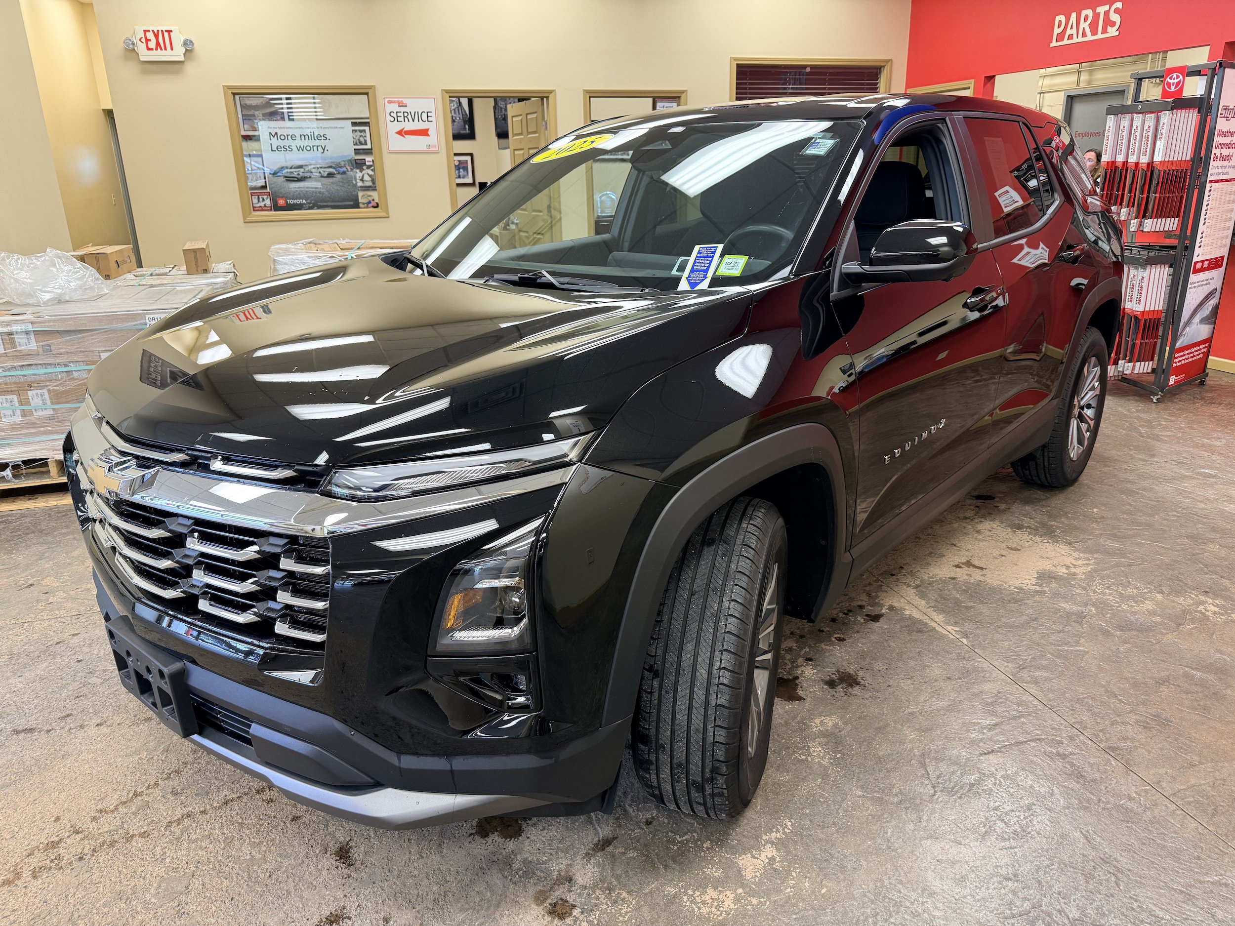Used 2025 Chevrolet Equinox LT w/ Safety and Technology Package AWD/4WD video 2