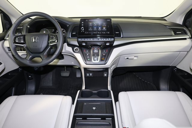 Used 2026 Honda Odyssey EX-L image 10