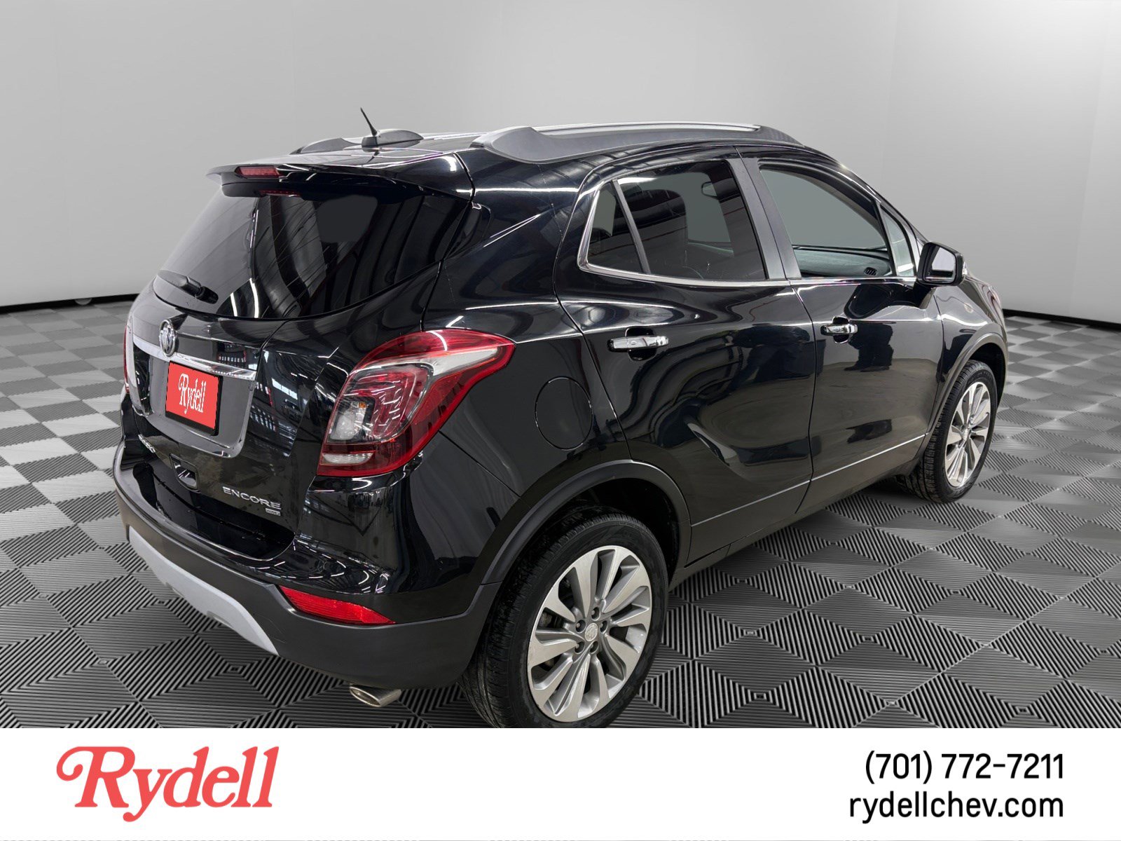 Used 2018 Buick Encore Preferred AWD/4WD image 5
