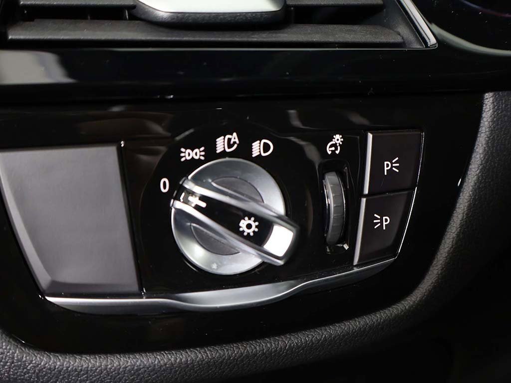 Used 2023 BMW 530i xDrive w/ Convenience Package image 42