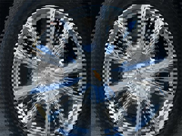 Used 2024 Chevrolet Silverado 1500 High Country w/ High Country Premium Package image 11