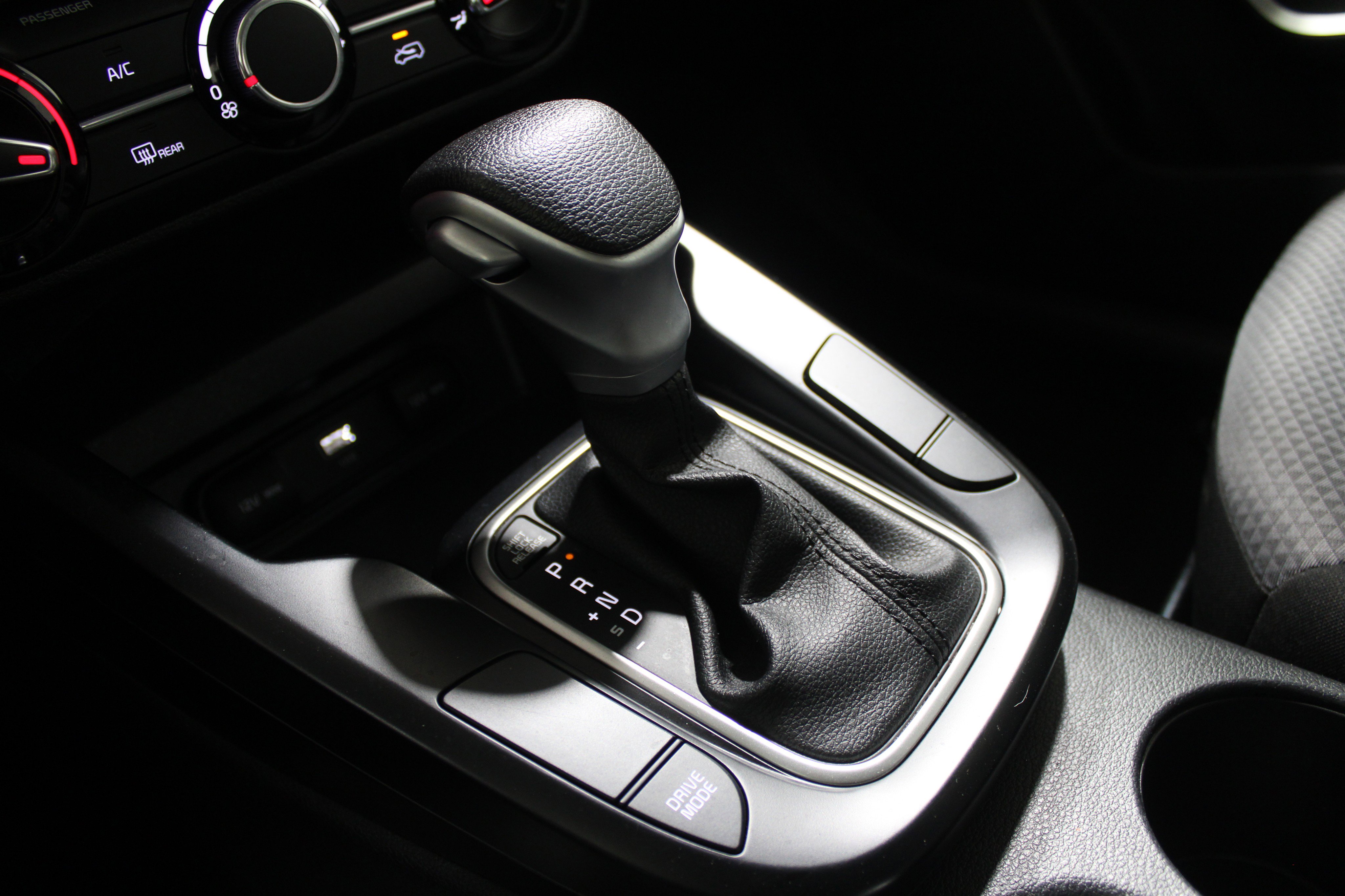 Used 2024 Kia Soul LX w/ Option Group 015 image 17