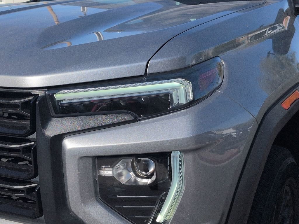 Used 2023 GMC Canyon Elevation w/ Trailering Package image 8