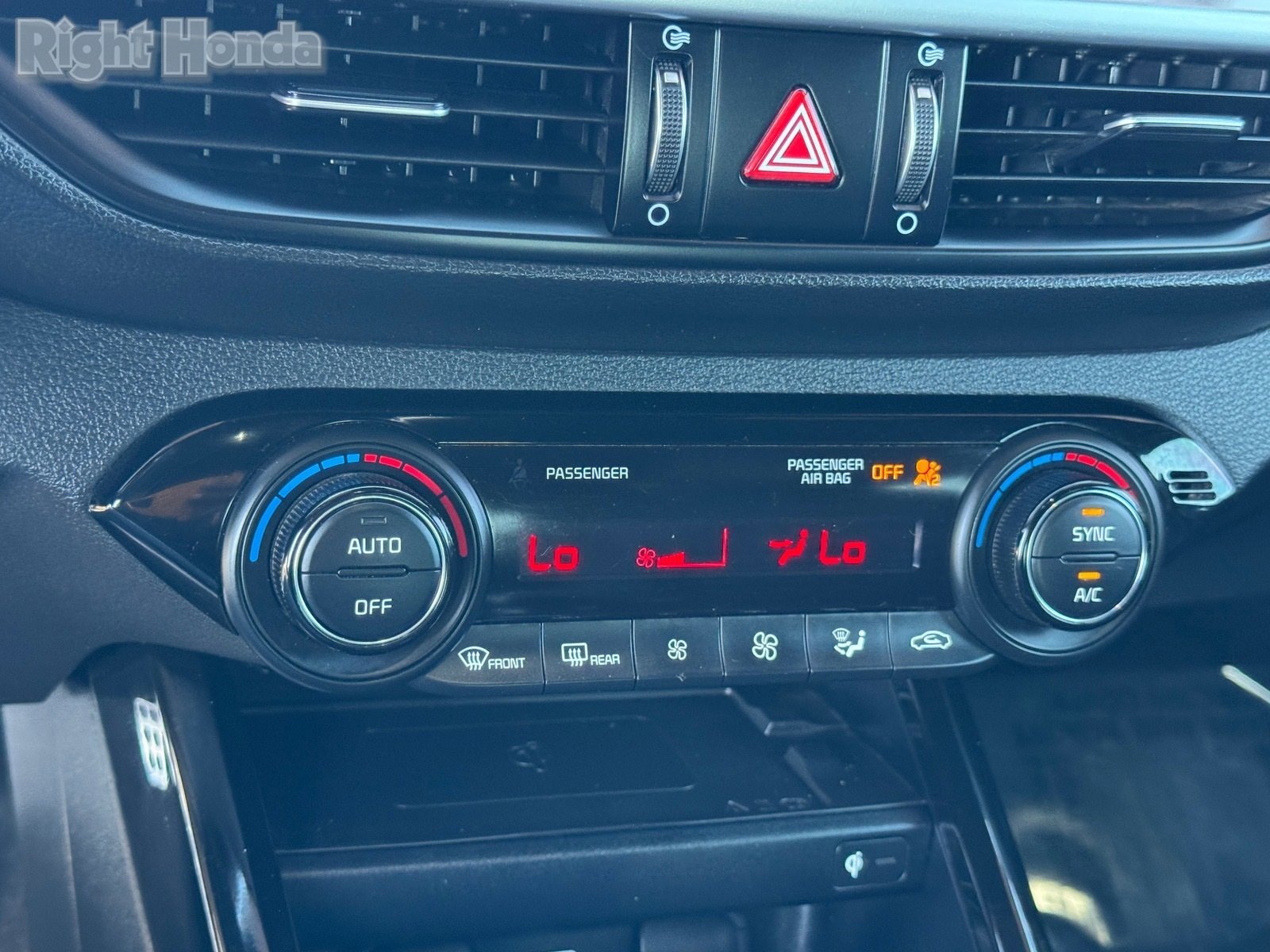 Used 2022 Kia Forte GT image 27