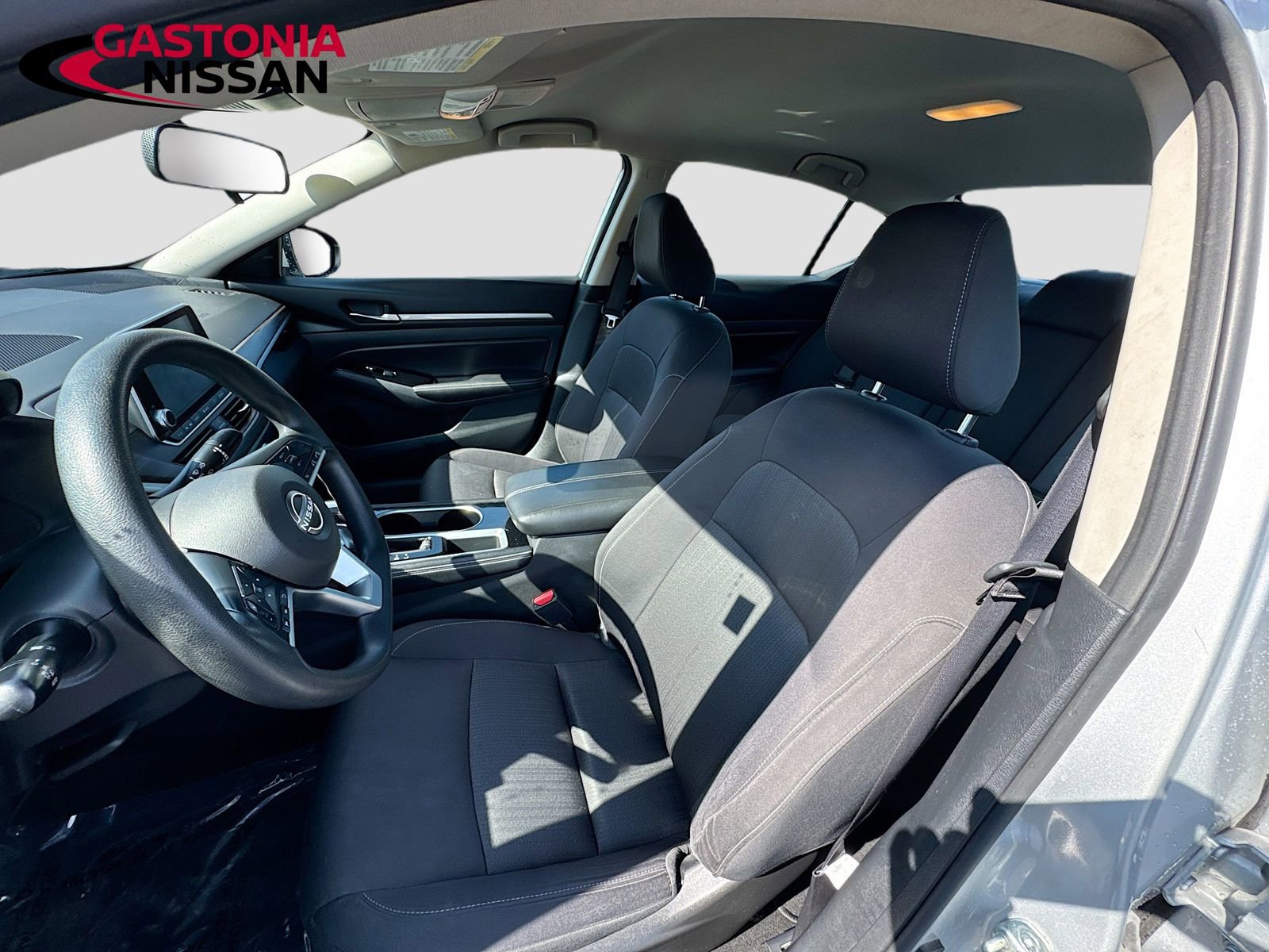 Used 2023 Nissan Altima 2.5 SV image 25