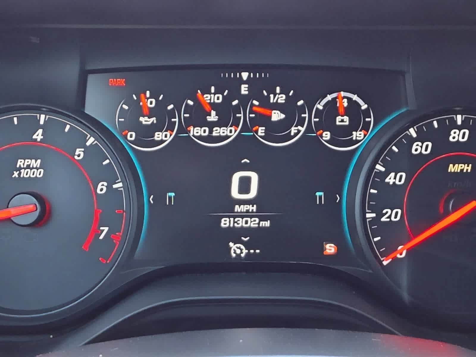 Used 2018 Chevrolet Camaro SS RWD image 17