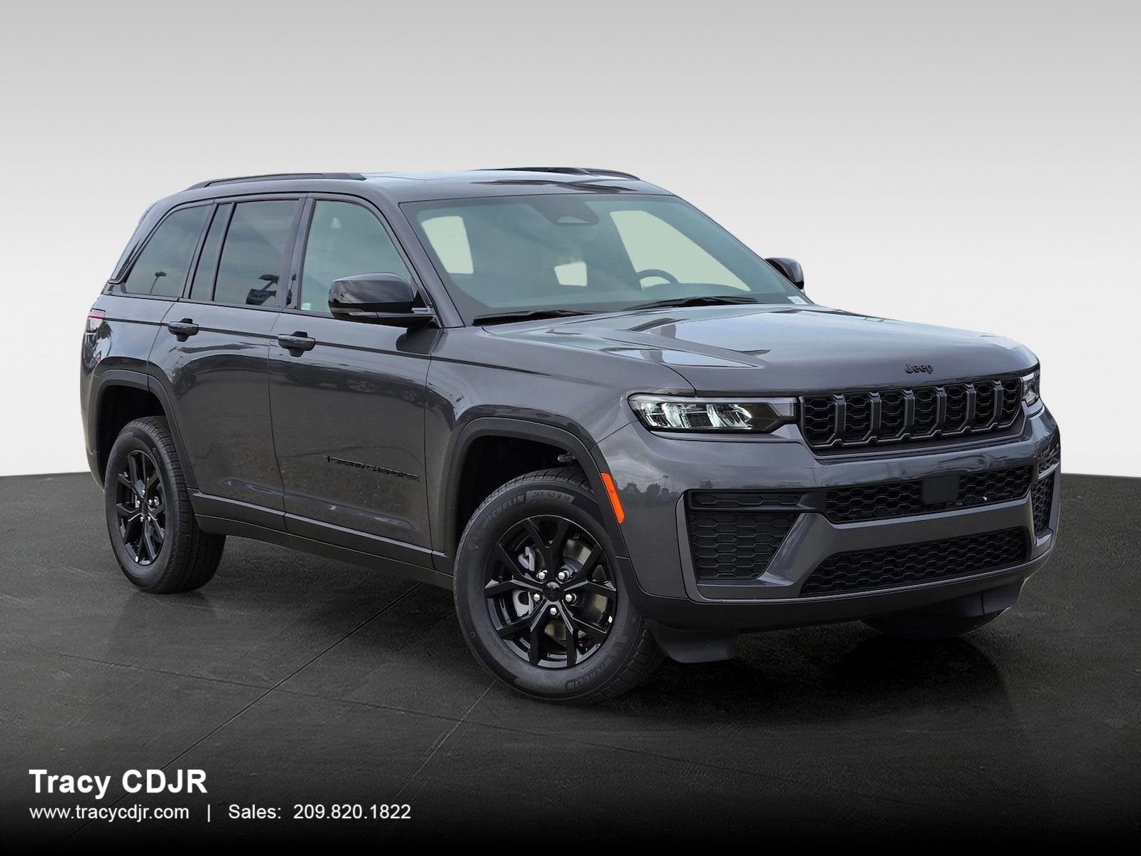New 2026 Jeep Grand Cherokee Altitude