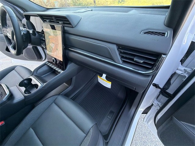 New 2026 GMC Terrain AT4 w/ Convenience Package III image 59