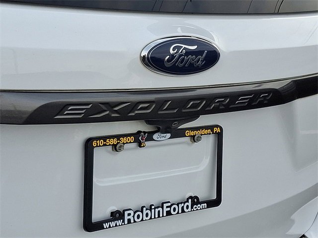 Used 2018 Ford Explorer XLT w/ Equipment Group 202A image 31