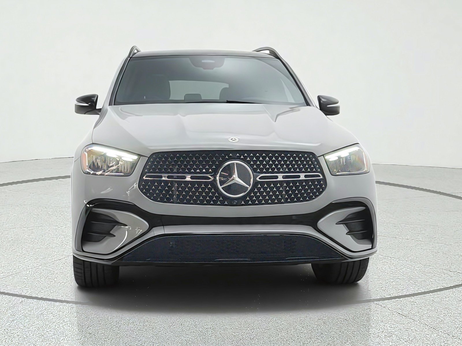 Used 2024 Mercedes-Benz GLE 450 4MATIC image 2