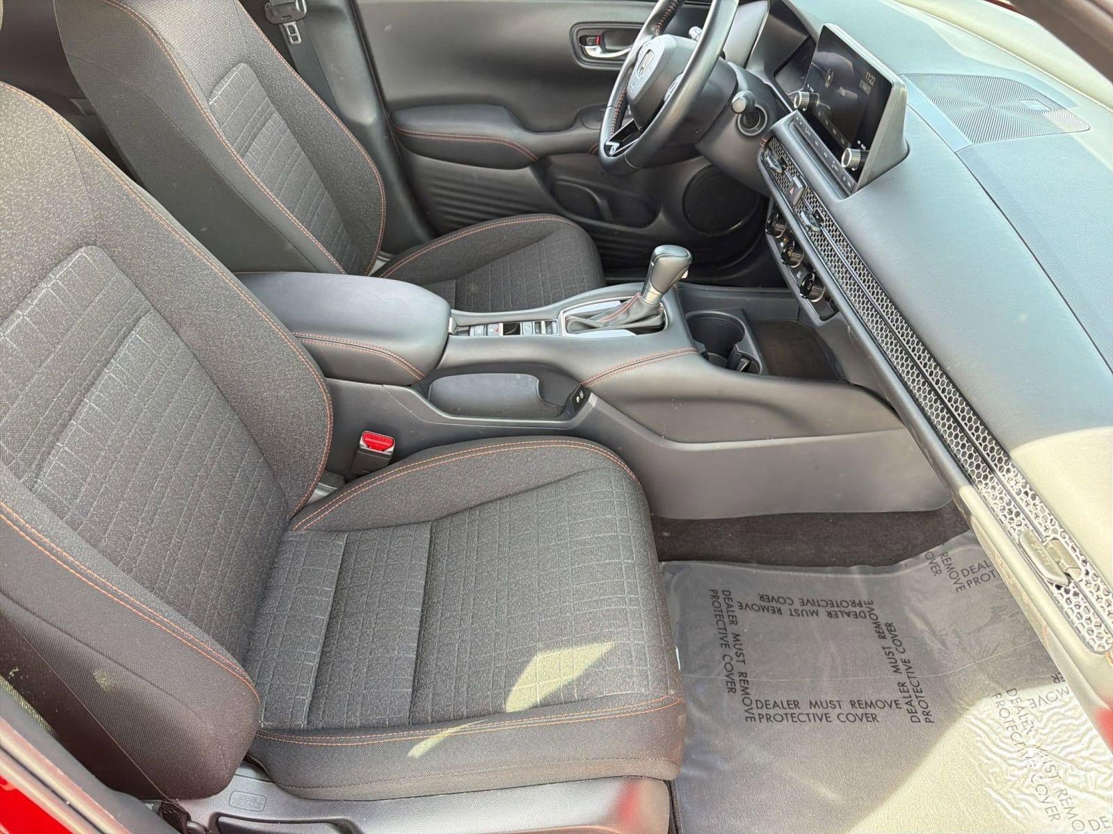 Used 2025 Honda HR-V Sport image 30