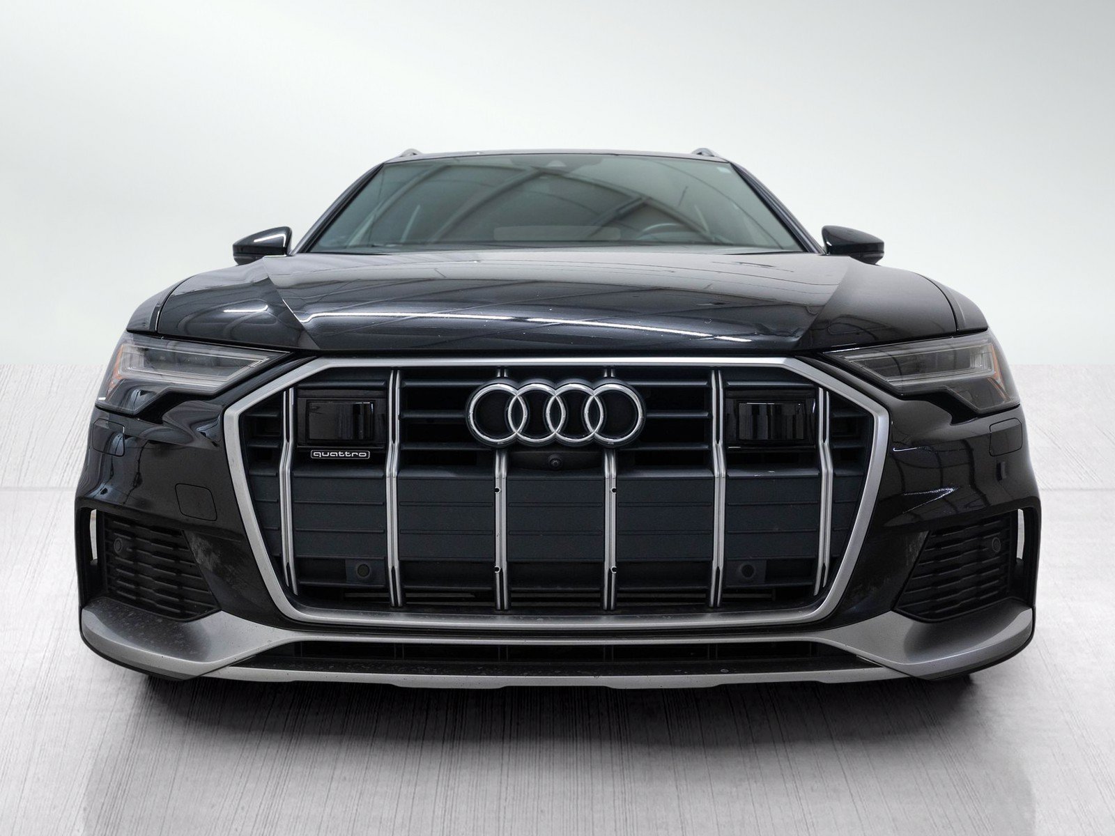 Used 2021 Audi A6 3.0T allroad Prestige w/ Prestige Package AWD/4WD image 2