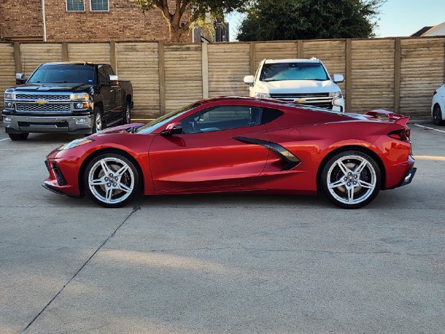Used 2021 Chevrolet Corvette Stingray Premium Cpe w/ Z51 Performance Package RWD image 12