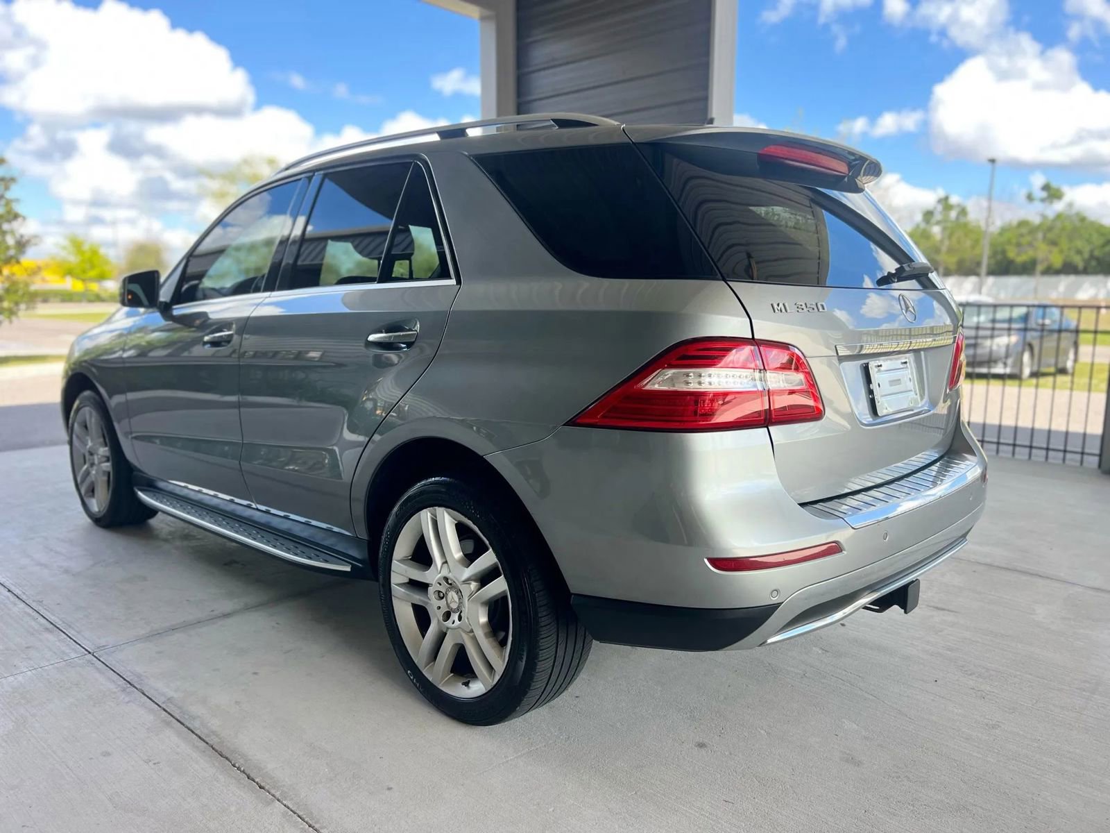 Used 2015 Mercedes-Benz ML 350 2WD w/ Premium 1 Package image 4