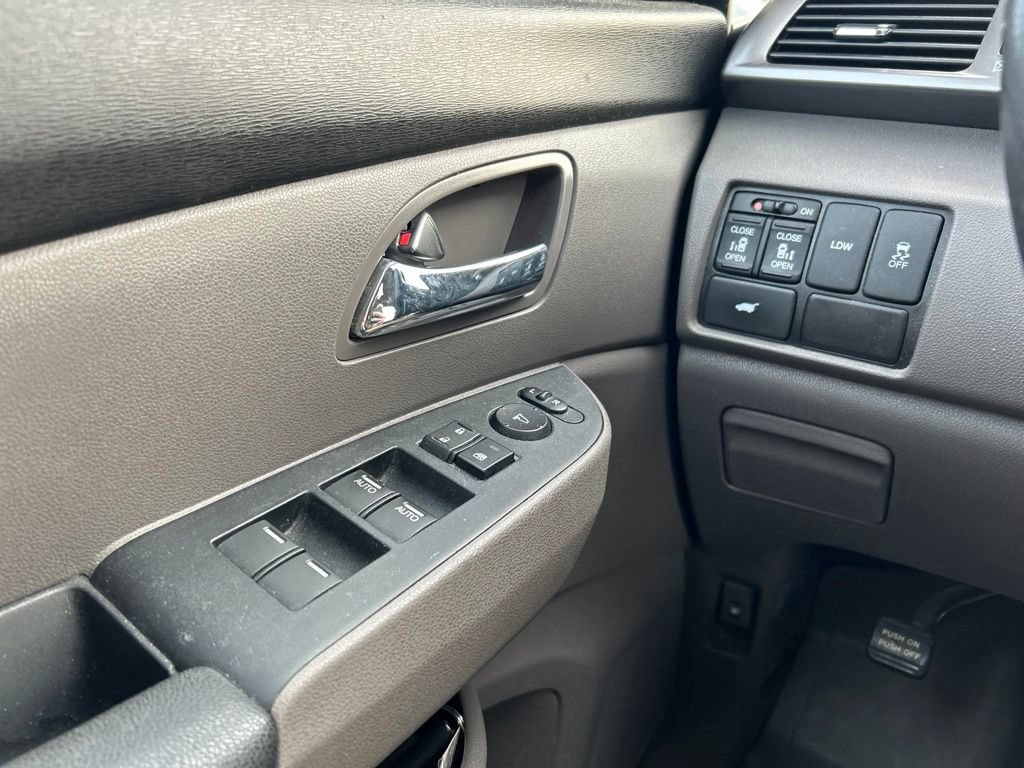Used 2016 Honda Odyssey EX-L image 29