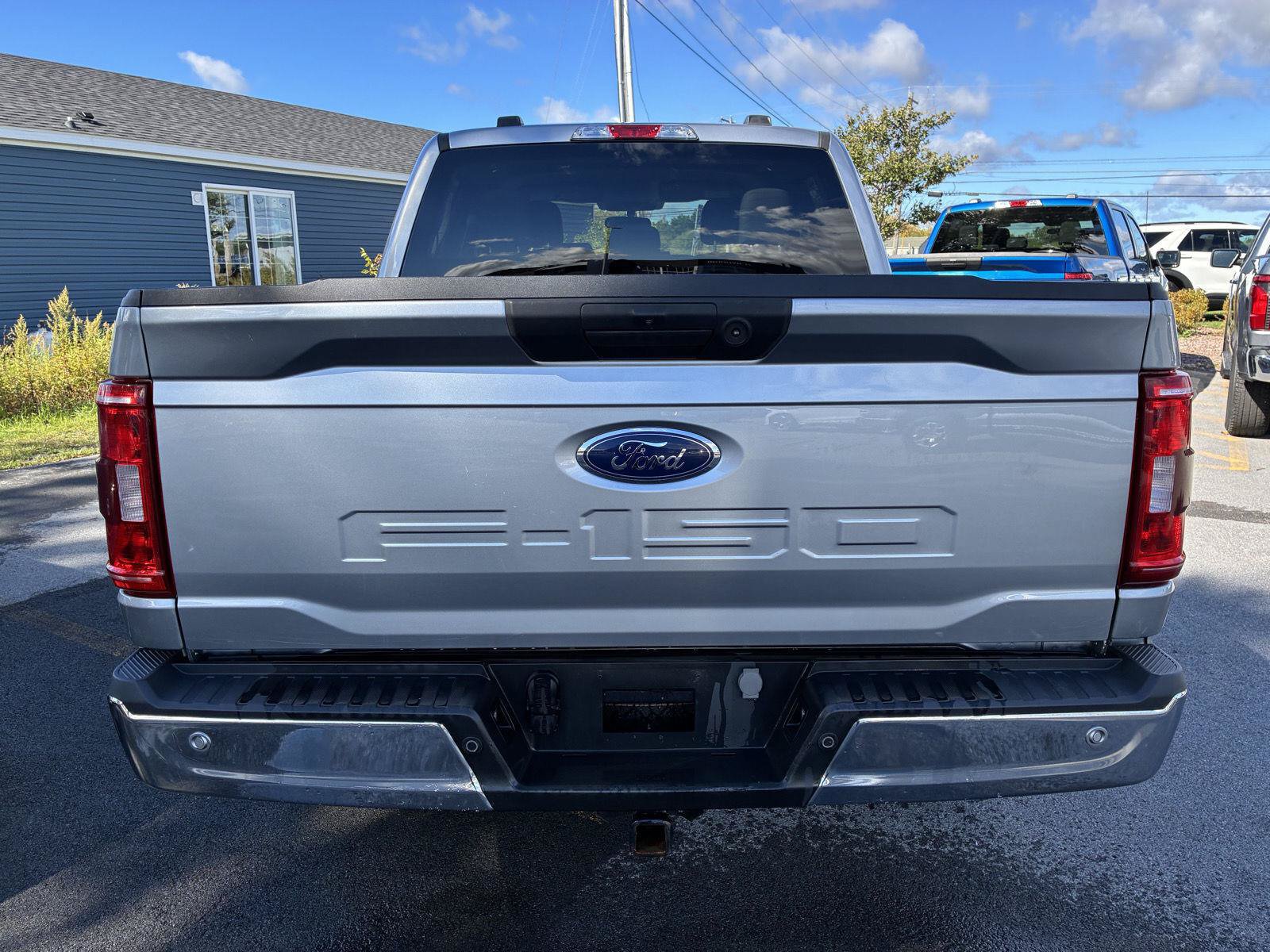Used 2023 Ford F150 XLT w/ Trailer Tow Package AWD/4WD image 7