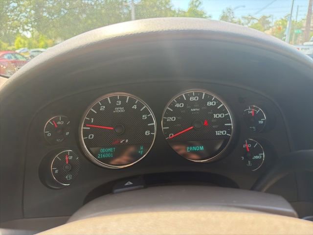 Used 2011 Chevrolet Avalanche LT w/ Luxury Package image 12