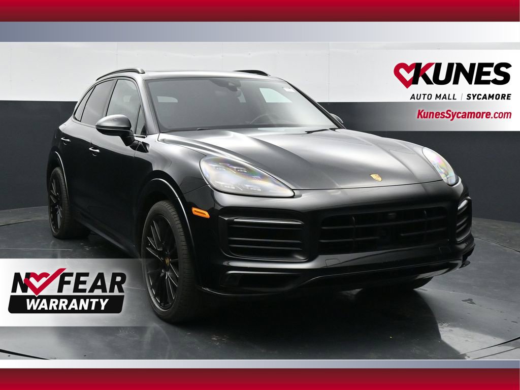 Used 2023 Porsche Cayenne GTS AWD/4WD image 1
