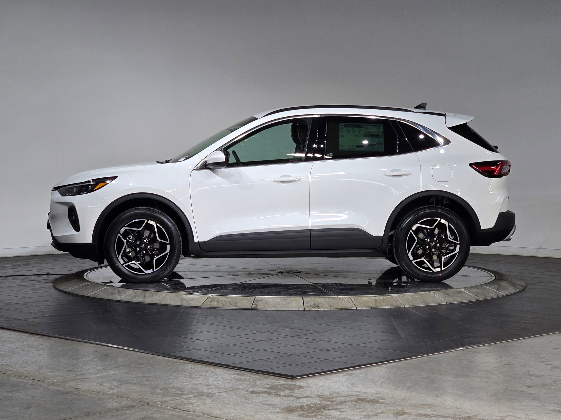 New 2026 Ford Escape Platinum w/ Equipment Group 601A image 6