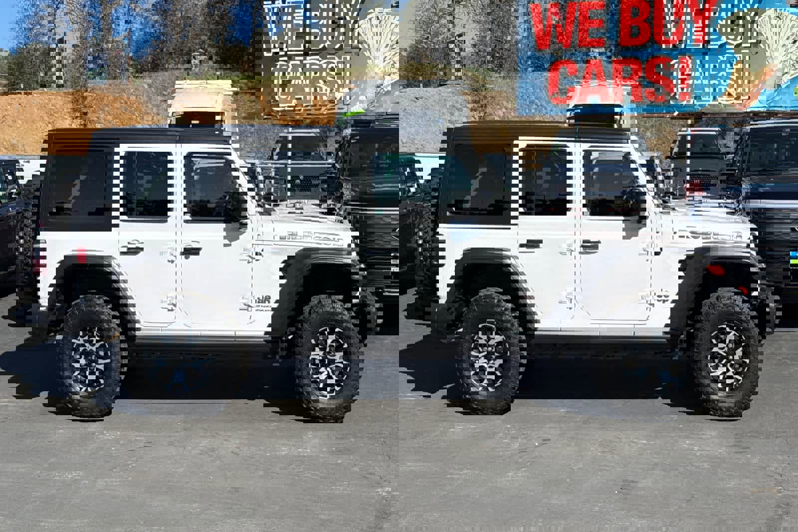Used 2023 Jeep Wrangler Unlimited Rubicon w/ Cold Weather Group image 2
