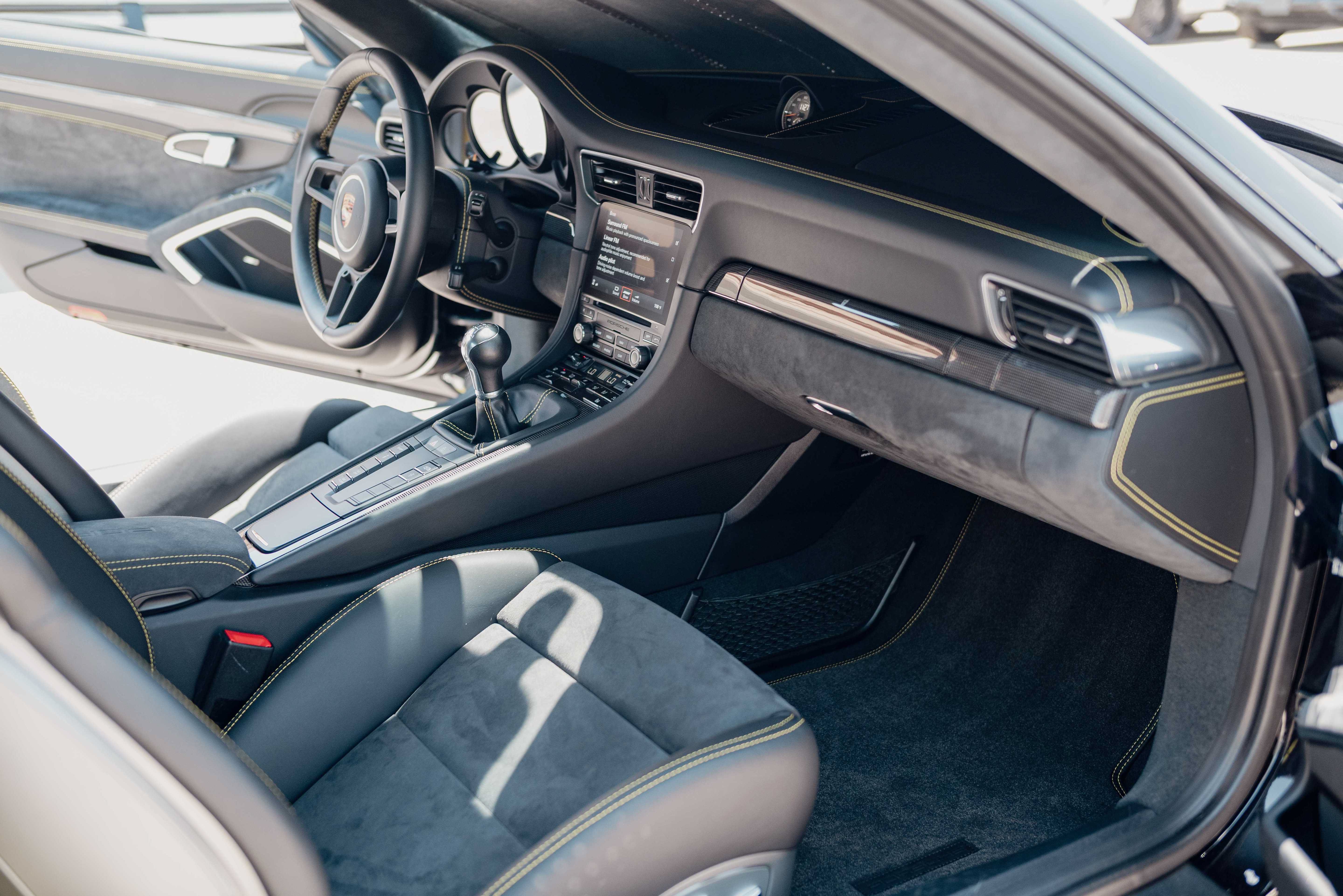 Used 2019 Porsche 911 GT3 RWD image 13