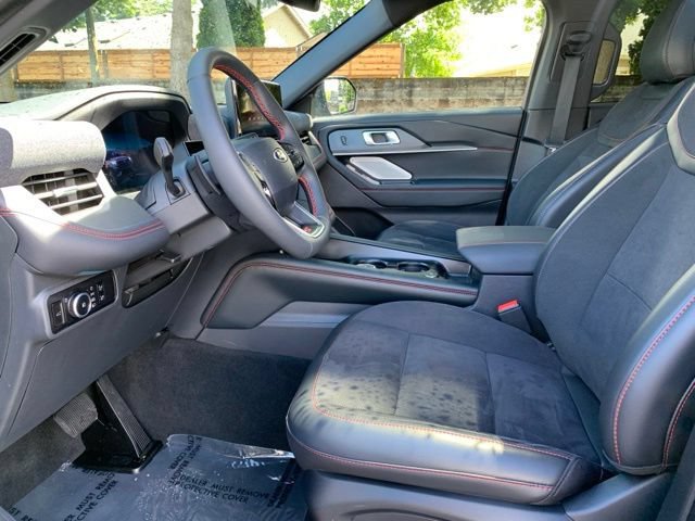 Certified 2025 Ford Explorer ST w/ Sun And Sound Package AWD/4WD image 17