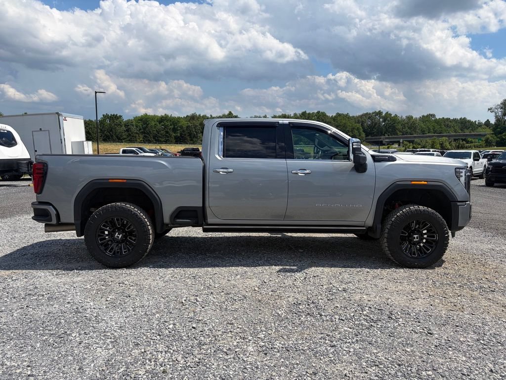 Used 2024 GMC Sierra 2500 Denali Ultimate w/ Snow Plow Prep/Camper Package AWD/4WD image 14