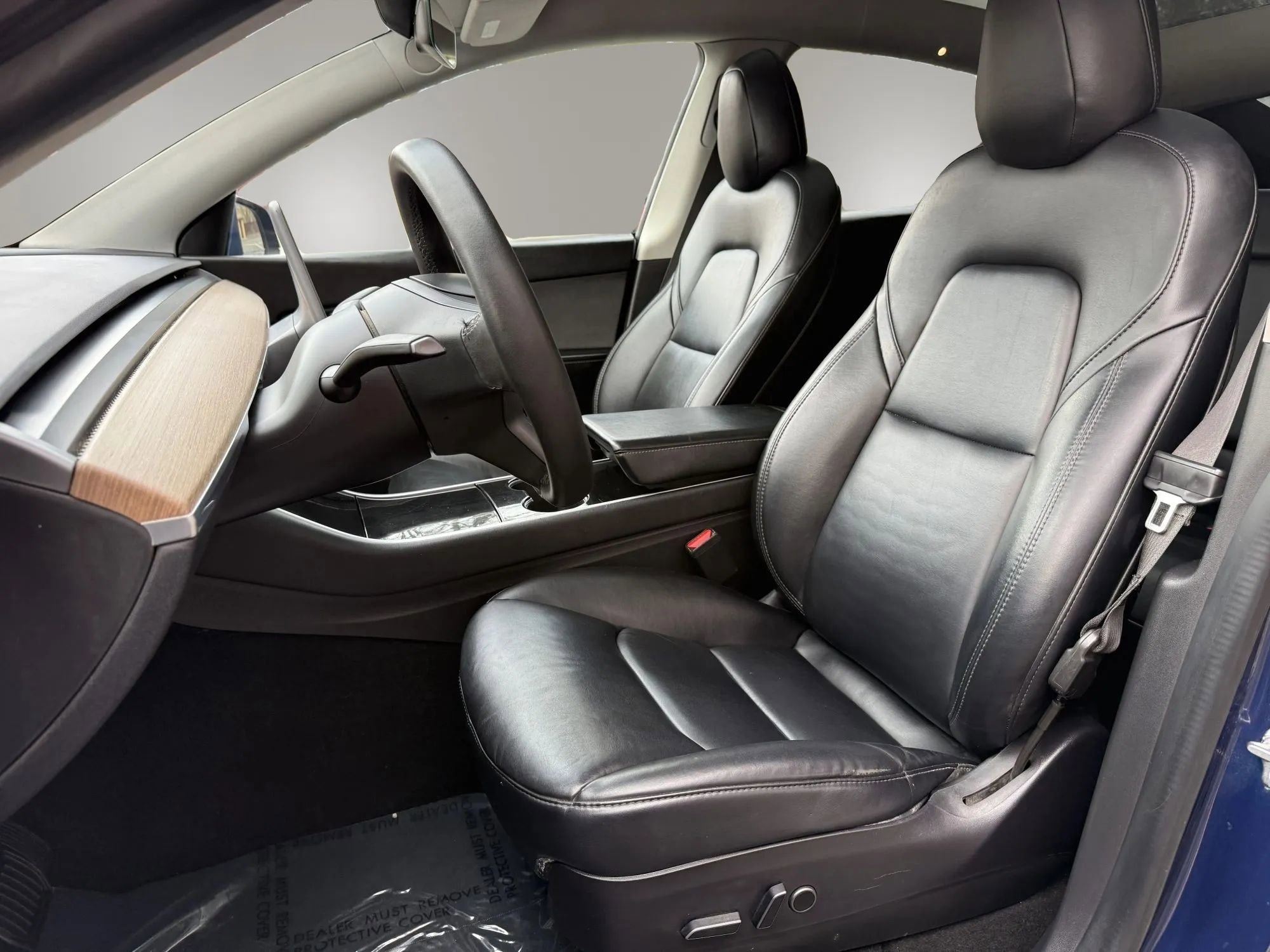 Used 2021 Tesla Model Y Long Range image 17