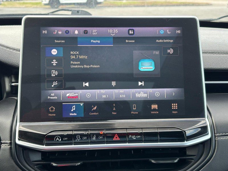 Used 2023 Jeep Compass High Altitude image 19